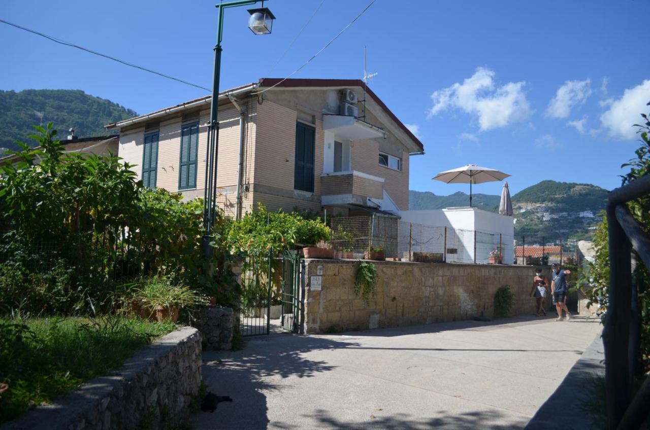 Bed and Breakfast A Casa Di Samu Ravello Exteriér fotografie